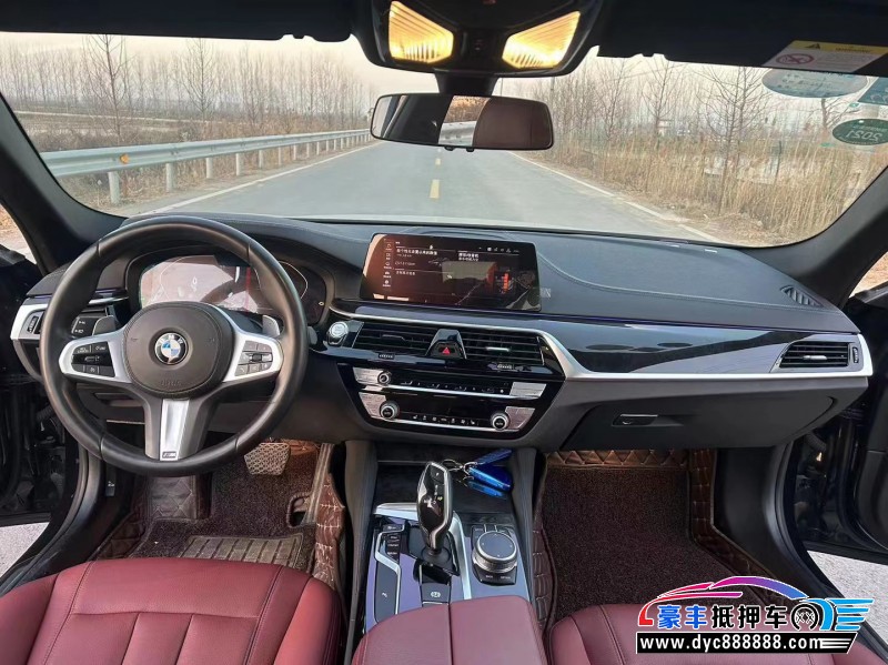 20年宝马5系轿车抵押车出售