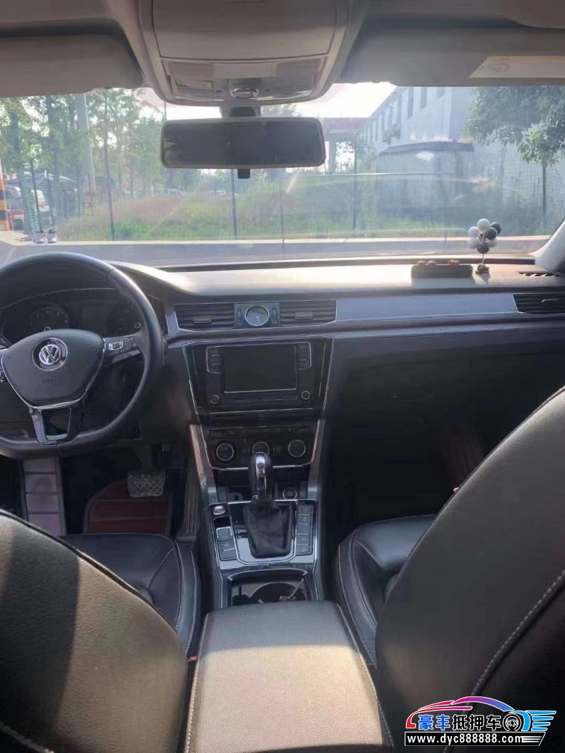 18年大众帕萨特轿车抵押车出售