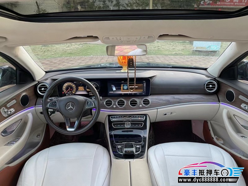 16年奔驰E轿车抵押车出售
