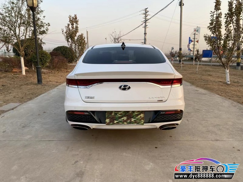 20年现代菲斯塔轿车抵押车出售