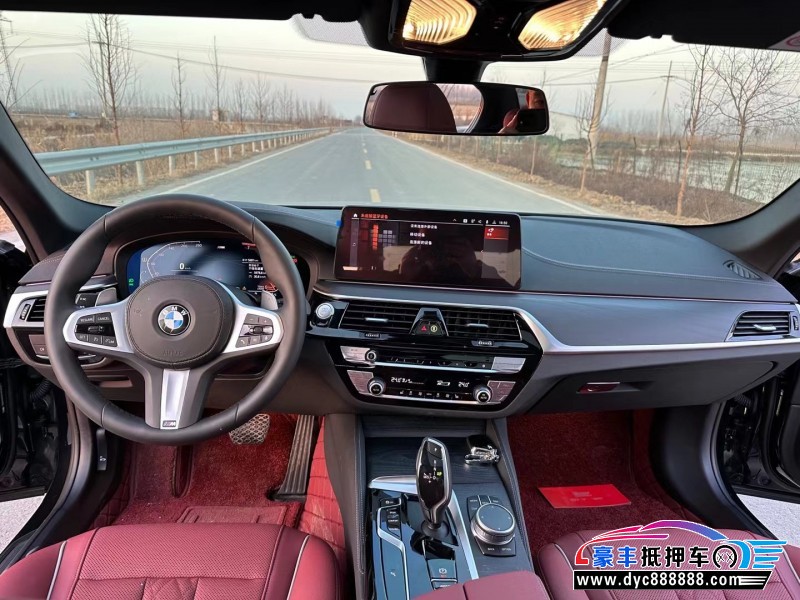 22年宝马5系轿车抵押车出售