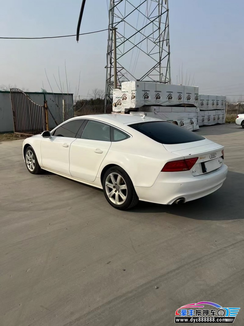 12年奥迪A7轿车抵押车出售