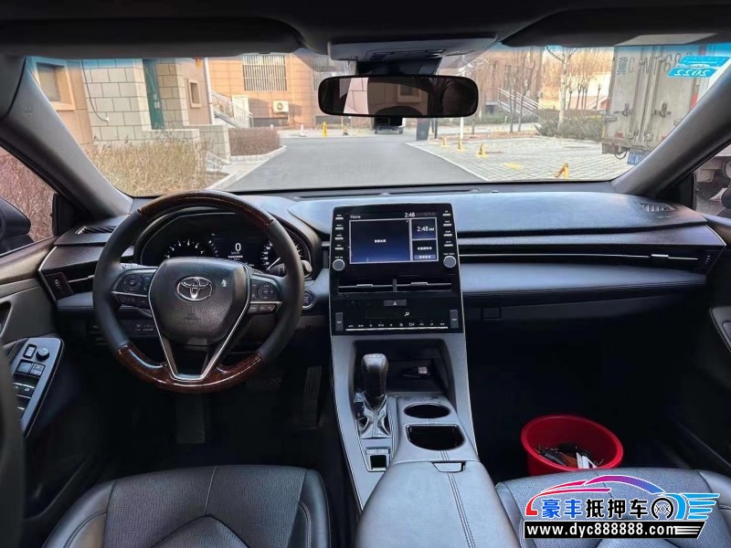 20年丰田亚洲龙轿车抵押车出售