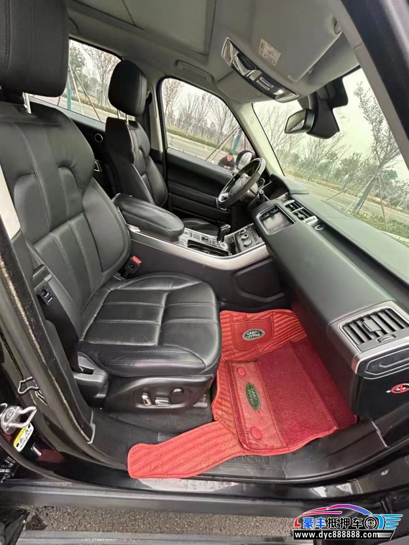 17年路虎揽胜运动轿车抵押车出售