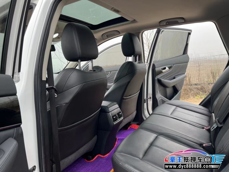 20年东风风神AX7轿车抵押车出售