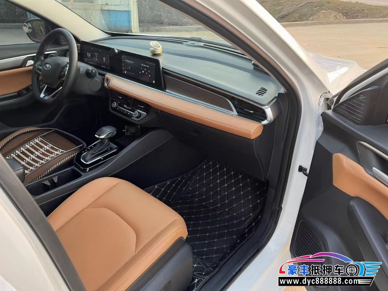 22年福特福睿斯轿车抵押车出售