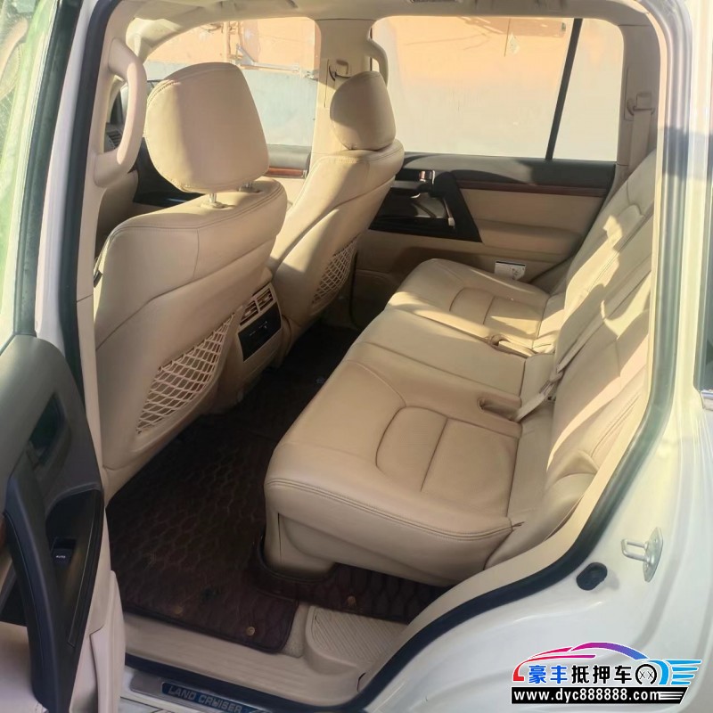 19年丰田兰德酷路泽SUV抵押车出售