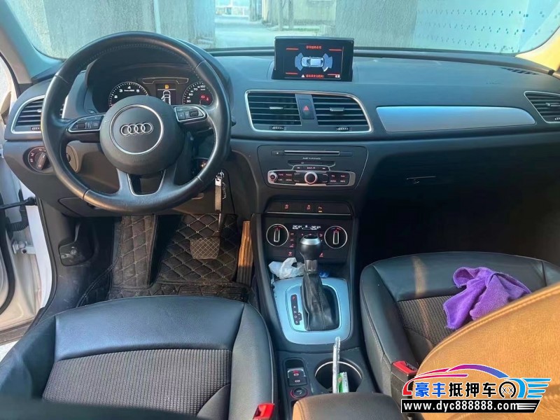 17年奥迪Q3轿车抵押车出售