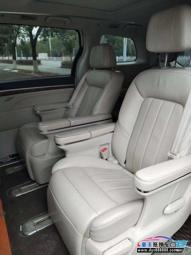 18年传祺GM8轿车抵押车出售