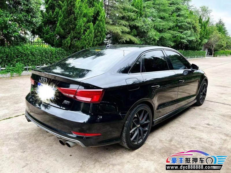 15年奥迪S3轿车抵押车出售