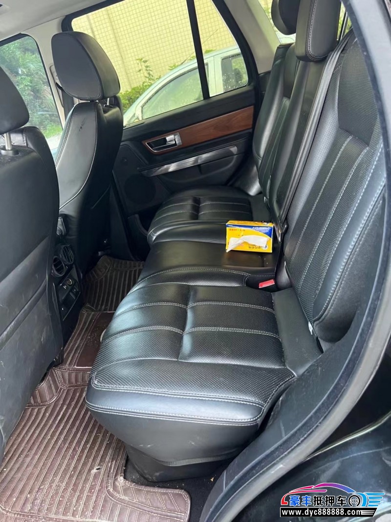 13年路虎揽胜行政轿车抵押车出售