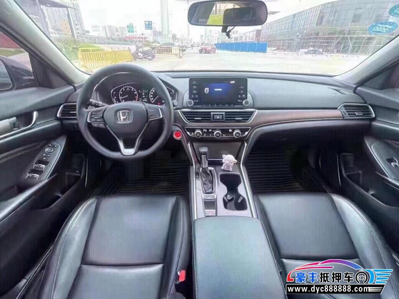 19年本田雅阁轿车抵押车出售