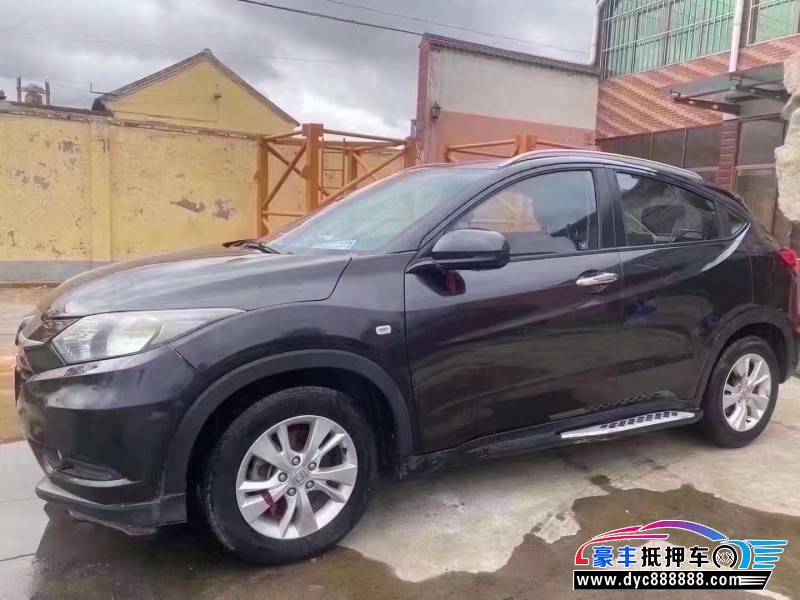 15年本田缤智轿车抵押车出售