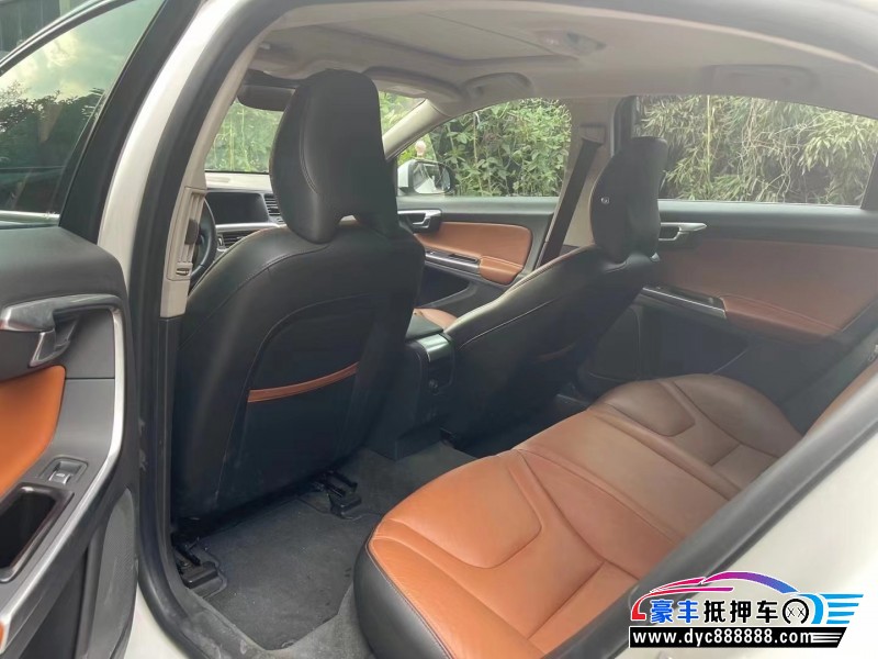 18年沃尔沃S60L轿车抵押车出售