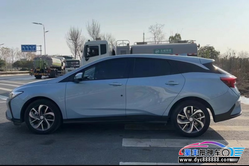 21年别克微蓝轿车抵押车出售