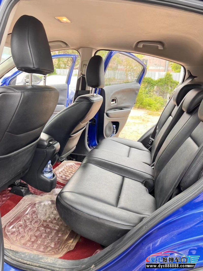 17年本田缤智轿车抵押车出售