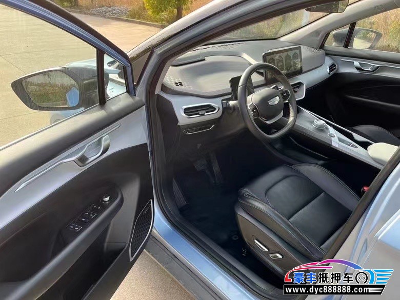 21年吉利几何轿车抵押车出售