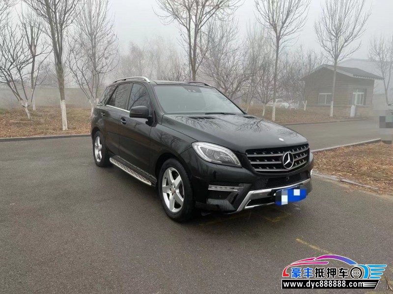 13年奔驰ML轿车抵押车出售