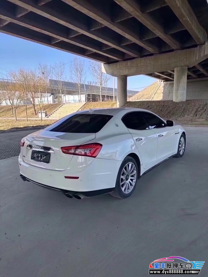 17年玛莎拉蒂Ghibli轿车抵押车出售