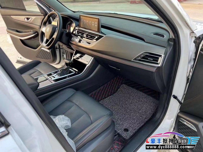 21年长安CS75轿车抵押车出售