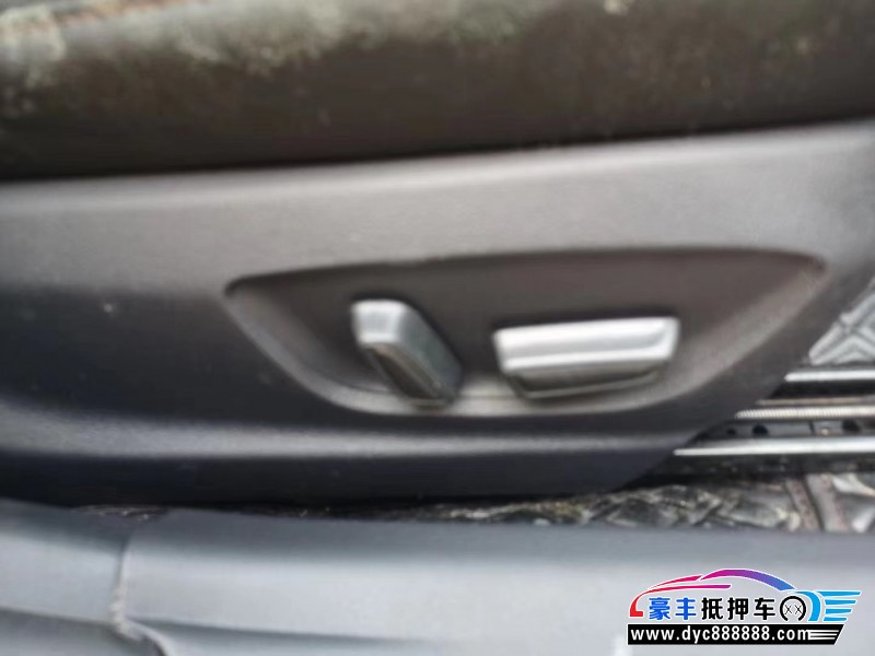 21年丰田凯美瑞轿车抵押车出售