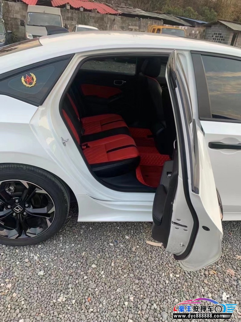 22年本田思域轿车抵押车出售