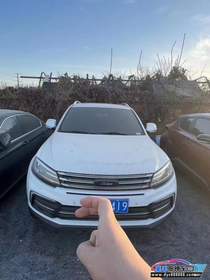 18年众泰T600轿车抵押车出售