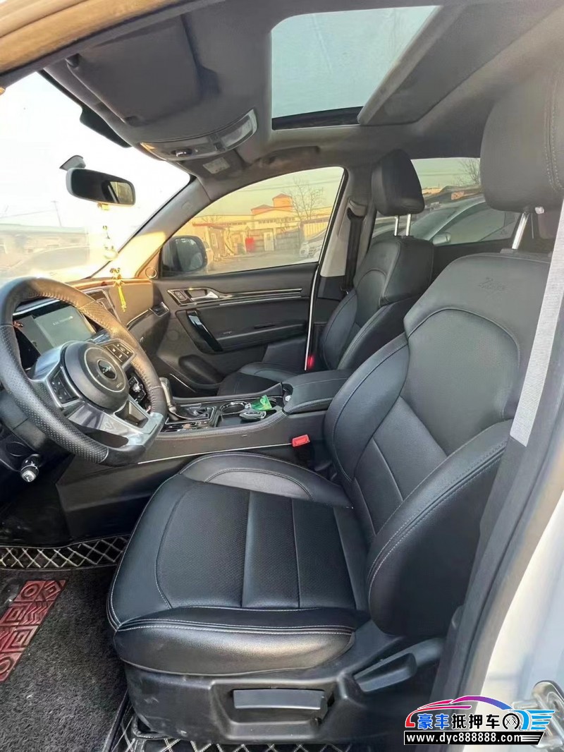 18年众泰T600轿车抵押车出售