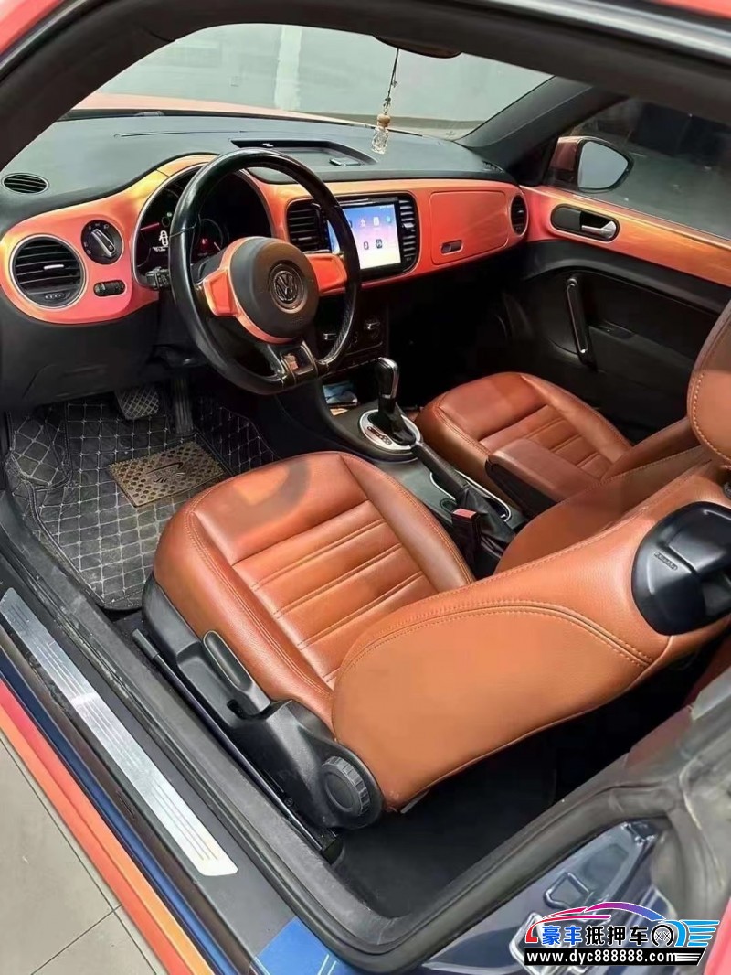 17年大众甲壳虫轿车抵押车出售