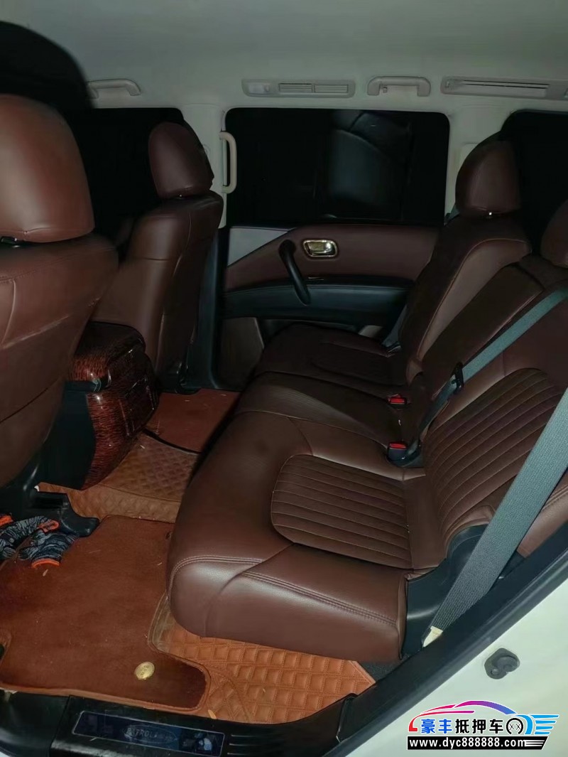 18年日产途乐轿车抵押车出售