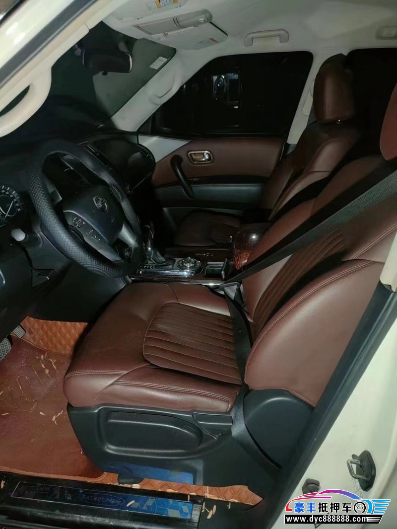 18年日产途乐轿车抵押车出售