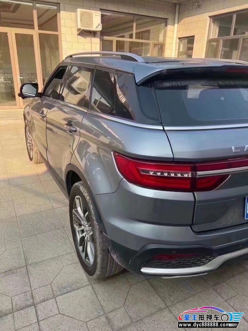 18年陆风X7轿车抵押车出售