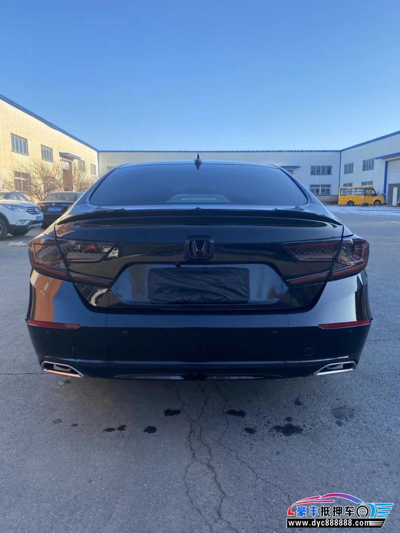 19年本田雅阁轿车抵押车出售