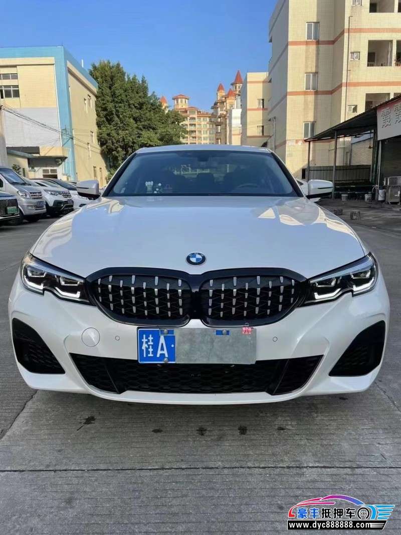 22年宝马3系轿车抵押车出售