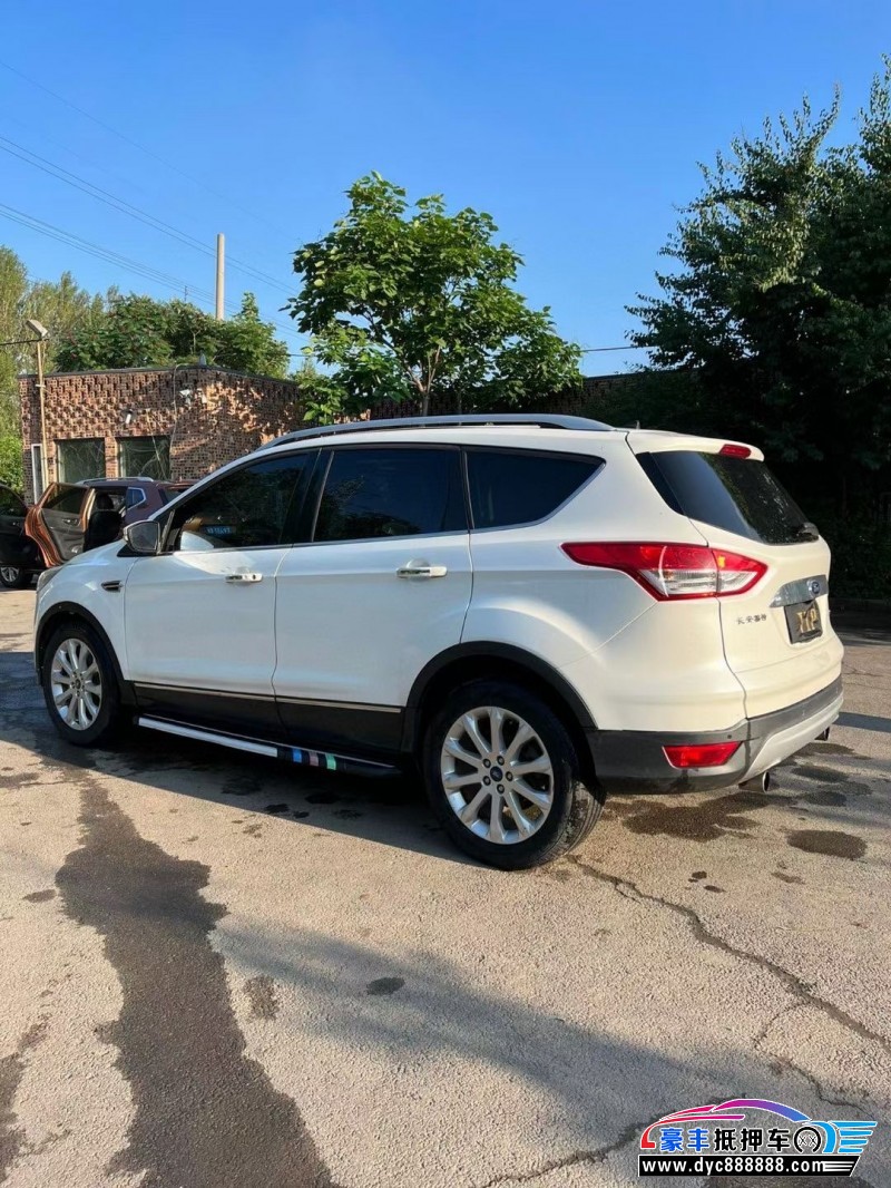 13年福特翼虎轿车抵押车出售