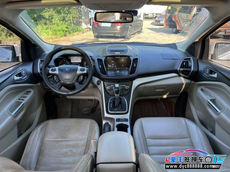 13年福特翼虎轿车抵押车出售