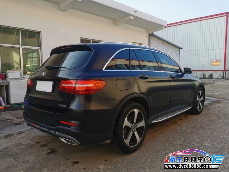 18年奔驰GLC轿车抵押车出售