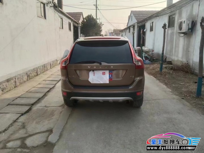 12年沃尔沃XC60轿车抵押车出售