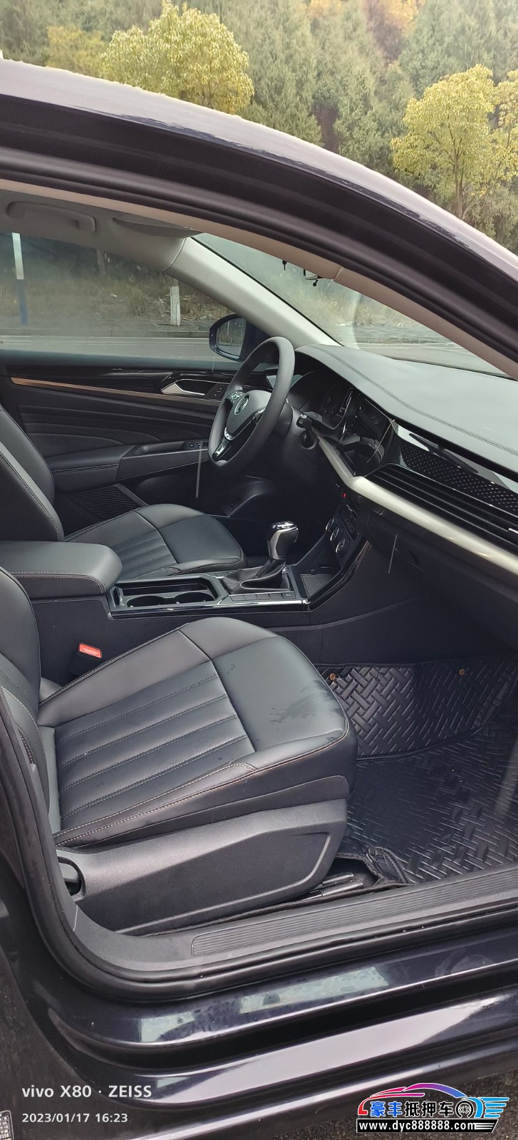 22年大众帕萨特轿车抵押车出售