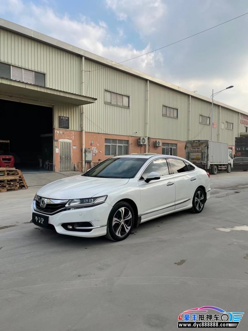 16年本田思铂睿轿车抵押车出售