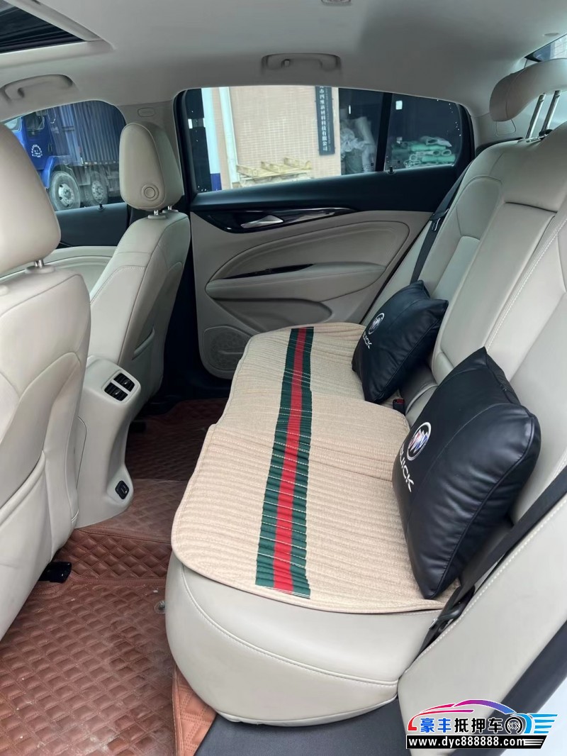 21年别克君威轿车抵押车出售