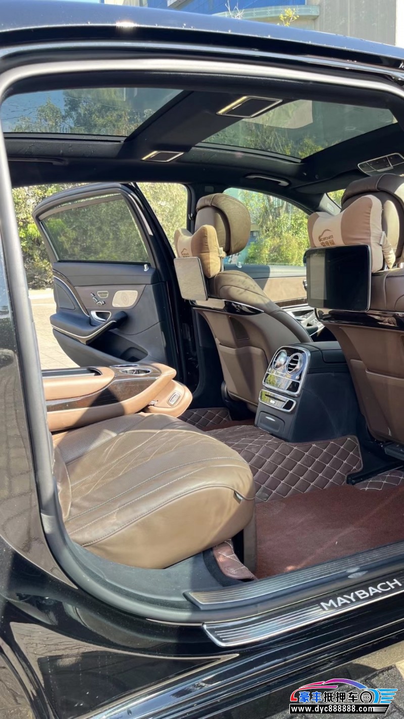 19年奔驰S轿车抵押车出售