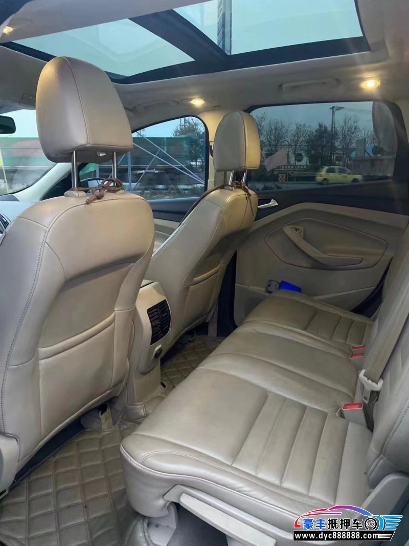 13年福特翼虎轿车抵押车出售