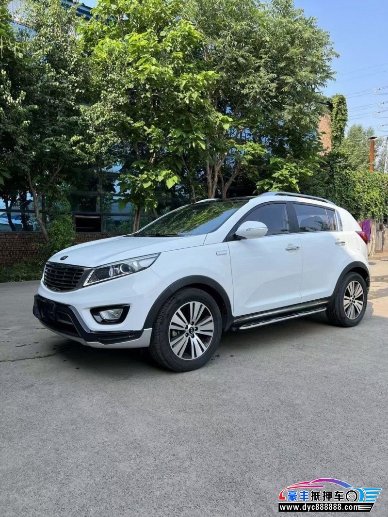 17年起亚智跑轿车抵押车出售