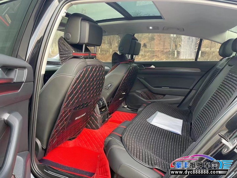 21年大众迈腾轿车抵押车出售