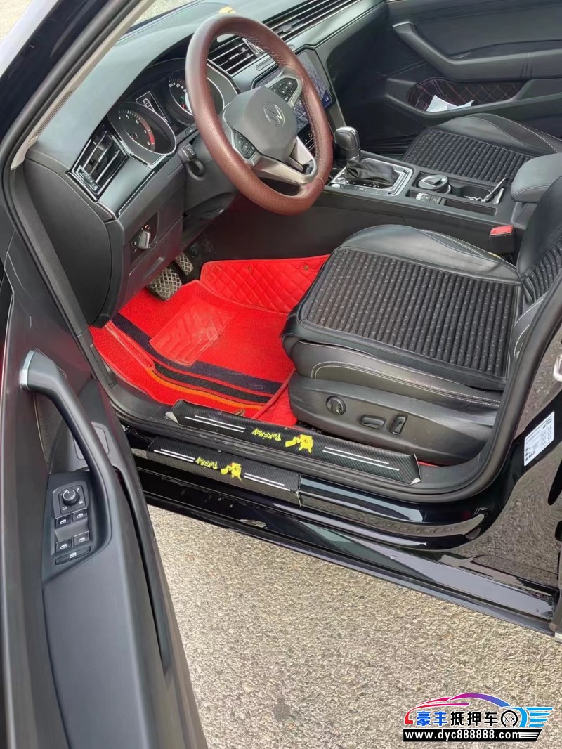 21年大众迈腾轿车抵押车出售