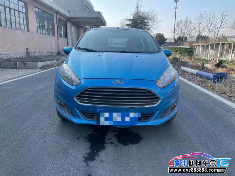 13年福特嘉年华轿车抵押车出售