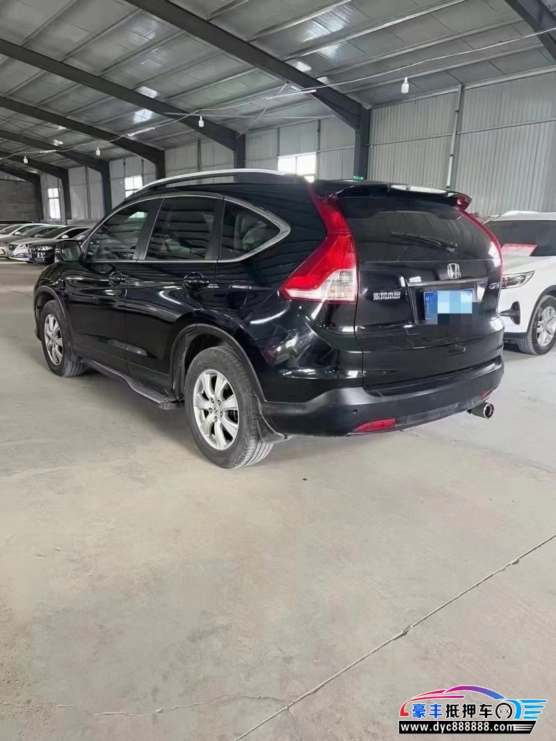 13年本田CR-V轿车抵押车出售