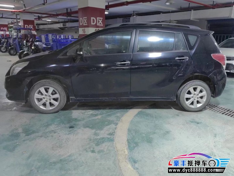 12年丰田逸致轿车抵押车出售