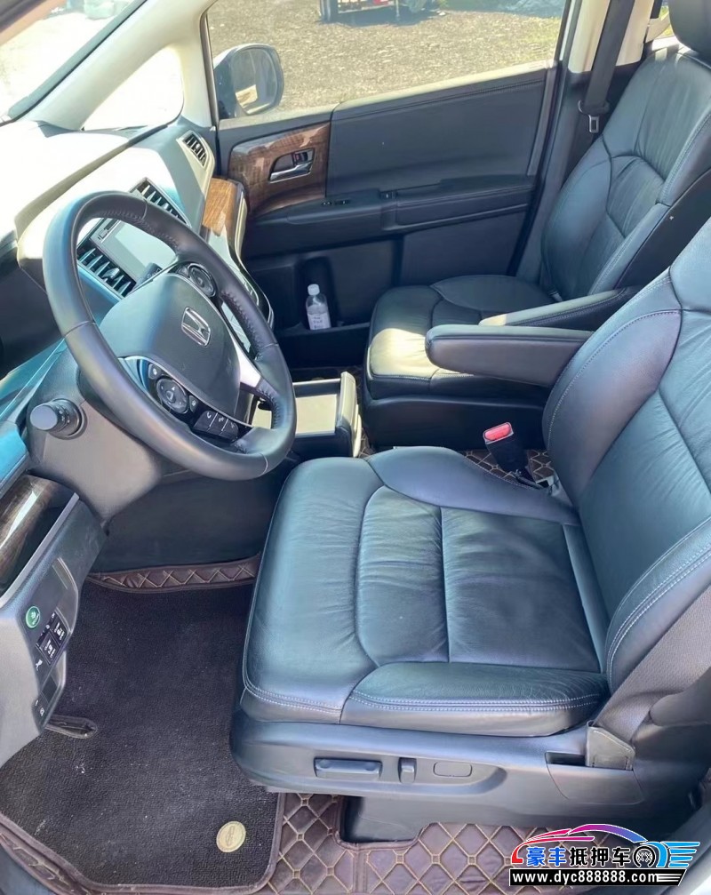 18年本田奥德赛轿车抵押车出售